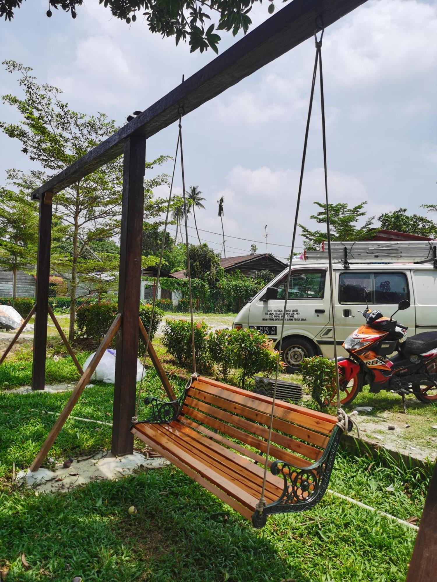 Sayang Di Kaki Bukit Homestay Near Icon City บูกิต เมอร์ตาจัม ภายนอก รูปภาพ