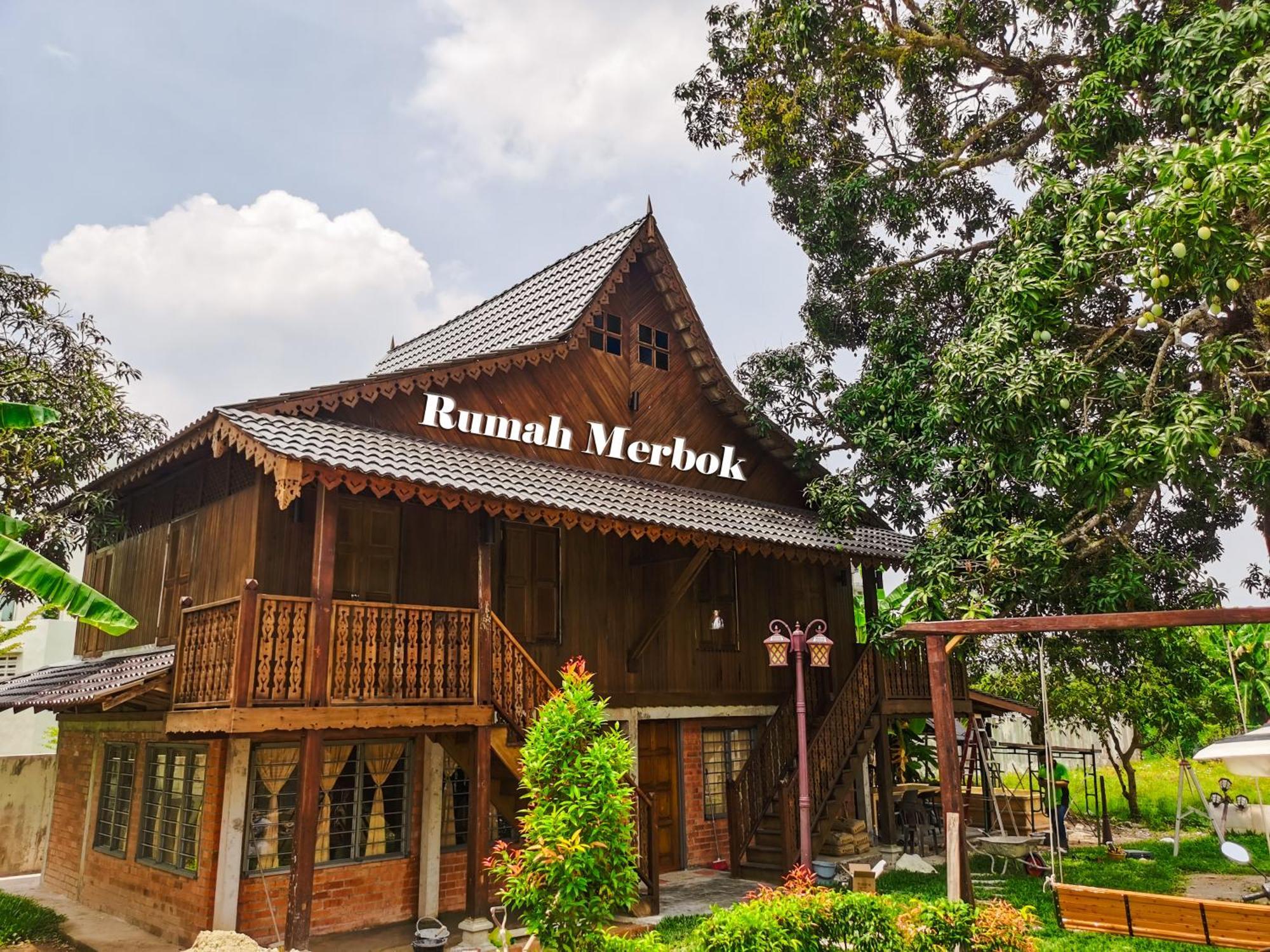 Sayang Di Kaki Bukit Homestay Near Icon City บูกิต เมอร์ตาจัม ภายนอก รูปภาพ
