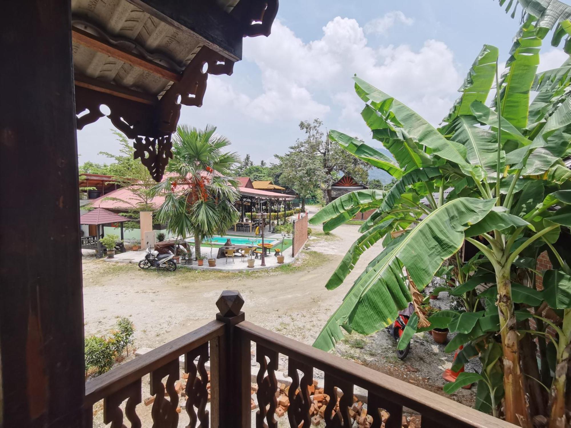 Sayang Di Kaki Bukit Homestay Near Icon City บูกิต เมอร์ตาจัม ภายนอก รูปภาพ