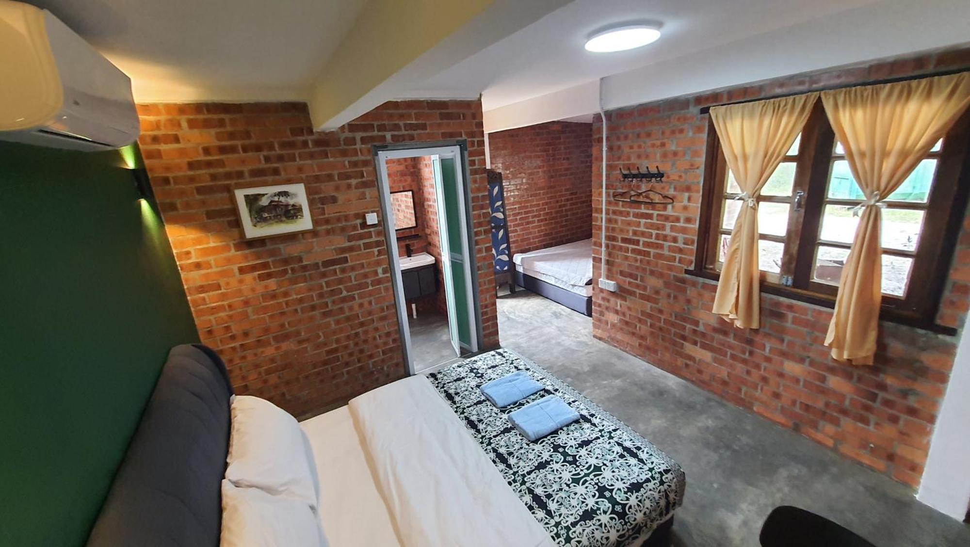 Sayang Di Kaki Bukit Homestay Near Icon City บูกิต เมอร์ตาจัม ภายนอก รูปภาพ